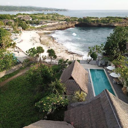 Villa Waru Lembongan Exterior foto