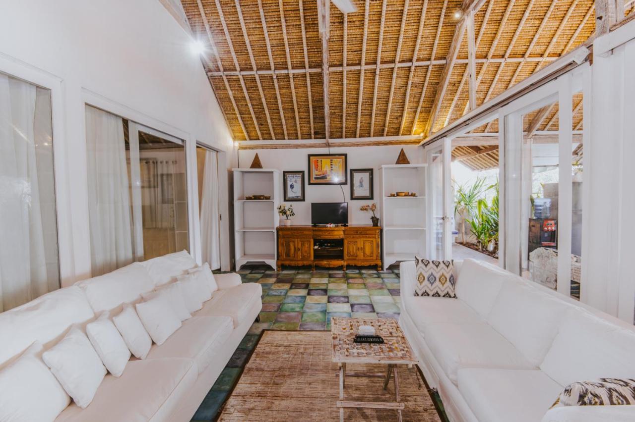 Villa Waru Lembongan Exterior foto