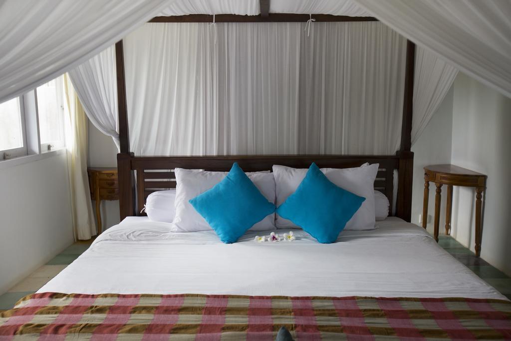 Villa Waru Lembongan Habitación foto