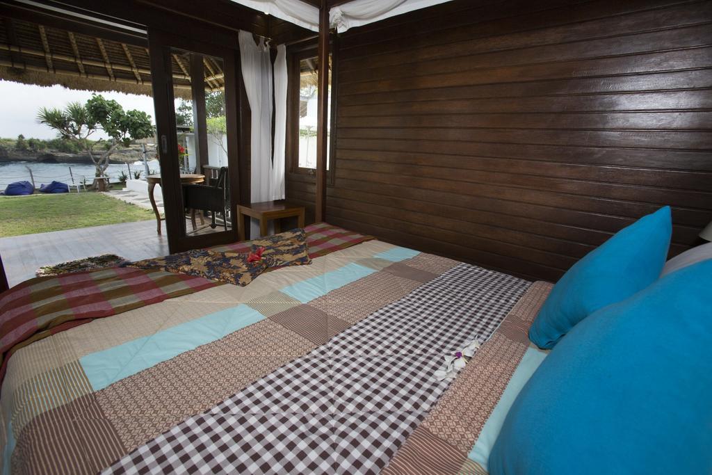 Villa Waru Lembongan Habitación foto